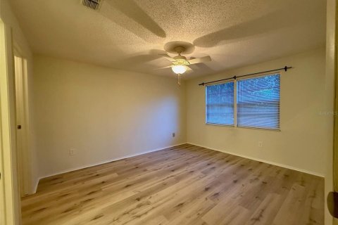 Condominio en alquiler en Port Charlotte, Florida, 2 dormitorios, 89.19 m2 № 1853193 - foto 20