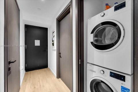 Copropriété à louer à Miami, Floride: 1 chambre, 61.78 m2 № 1976941 - photo 19