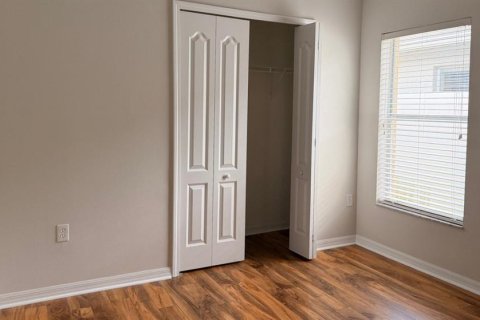 House in Wesley Chapel, Florida 3 bedrooms, 152.36 sq.m. № 2201759 - photo 10