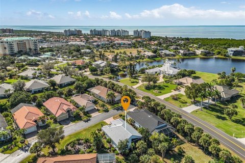 House in Punta Gorda, Florida 2 bedrooms, 144.28 sq.m. № 2384254 - photo 29