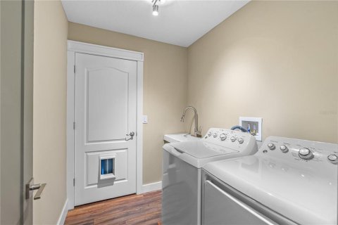 Casa en venta en New Smyrna Beach, Florida, 3 dormitorios, 193.14 m2 № 1904270 - foto 28