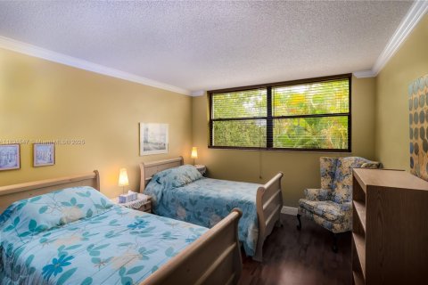 Снять в аренду кондоминиум в Уэстон, Флорида 2 спальни, 114.73м2, № 2018501 - фото 11