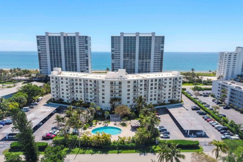 Condo in Boca Raton, Florida, 2 bedrooms  № 2086945