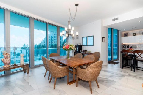 Copropriété à louer à Fort Lauderdale, Floride: 4 chambres, 298.59 m2 № 1982522 - photo 10