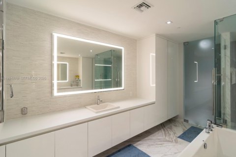 Copropriété à louer à Fort Lauderdale, Floride: 4 chambres, 298.59 m2 № 1982522 - photo 26