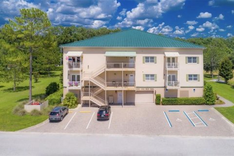 Condominio en venta en Brooksville, Florida, 2 dormitorios, 155.52 m2 № 1908068 - foto 1