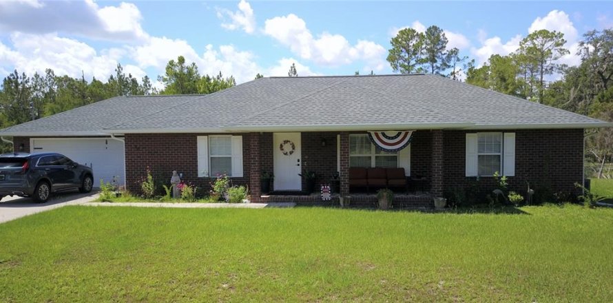House in Lake City, Florida 3 bedrooms, 189.89 sq.m. № 1856394