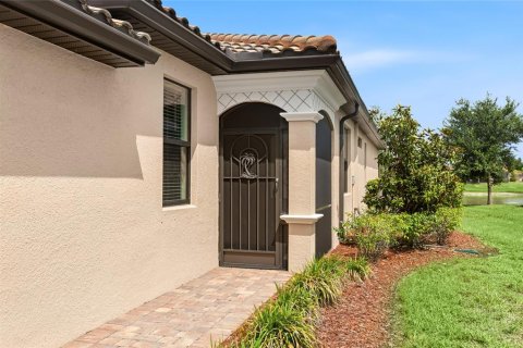 Villa ou maison à vendre à Venice, Floride: 2 chambres, 145.67 m2 № 2149948 - photo 4
