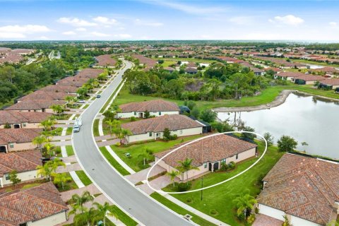 Villa ou maison à vendre à Venice, Floride: 2 chambres, 145.67 m2 № 2149948 - photo 5