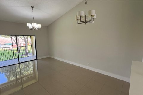 Condominio en venta en Oakland Park, Florida, 2 dormitorios, 102.19 m2 № 1977496 - foto 10