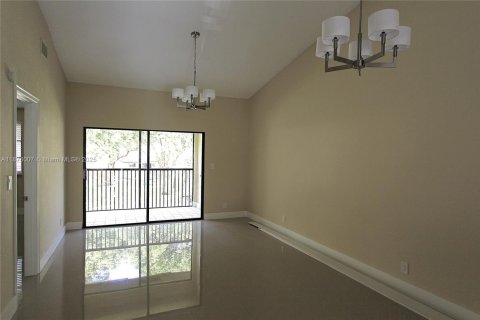 Condominio en venta en Oakland Park, Florida, 2 dormitorios, 102.19 m2 № 1977496 - foto 9