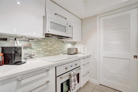 Copropriété à vendre à Boca Raton, Floride: 2 chambres, 114.18 m2 № 1966807 - photo 14