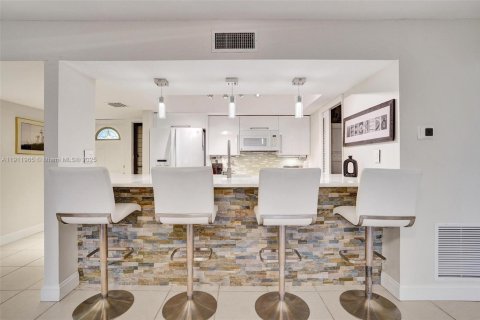 Copropriété à vendre à Boca Raton, Floride: 2 chambres, 114.18 m2 № 1966807 - photo 5