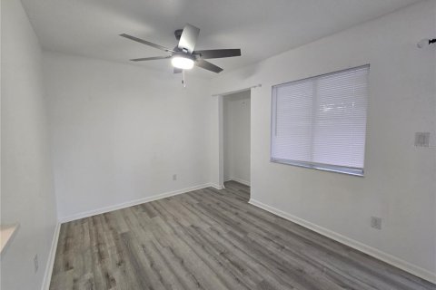 Condo in Ocala, Florida, 2 bedrooms № 2096760 - photo 8