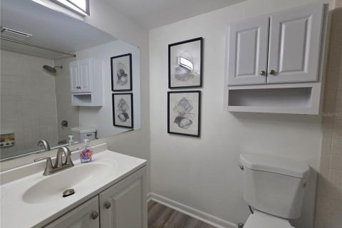Condo in Ocala, Florida, 2 bedrooms № 2096760 - photo 17