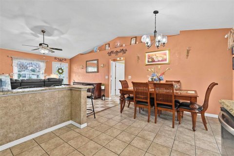 House in Palm Coast, Florida 3 bedrooms, 114.83 sq.m. № 2342007 - photo 30