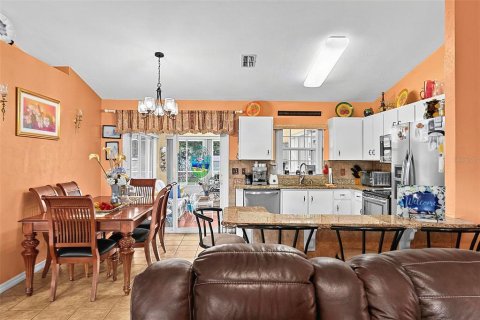 House in Palm Coast, Florida 3 bedrooms, 114.83 sq.m. № 2342007 - photo 28