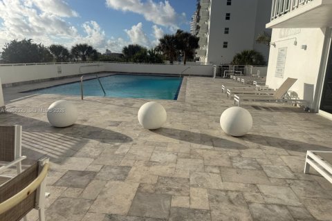 Copropriété à louer à Miami Beach, Floride: 1 chambre, 60.85 m2 № 2006754 - photo 16