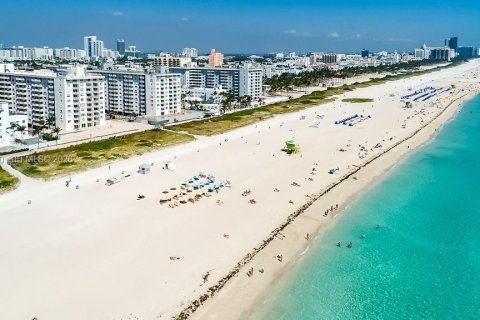 Copropriété à louer à Miami Beach, Floride: 1 chambre, 60.85 m2 № 2006754 - photo 2