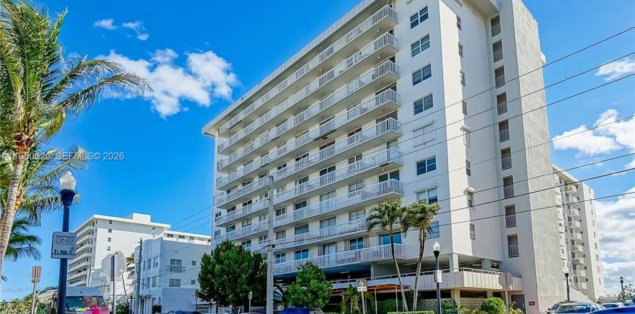 Condo à Miami Beach, Floride, 1 chambre  № 2006754