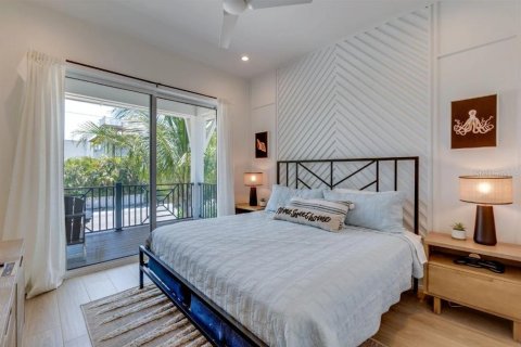 Casa en venta en Anna Maria, Florida, 9 dormitorios, 394.28 m2 № 2103276 - foto 24