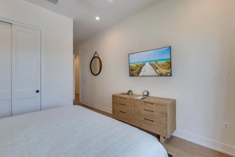 Casa en venta en Anna Maria, Florida, 9 dormitorios, 394.28 m2 № 2103276 - foto 26