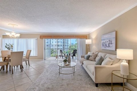 Copropriété à vendre à Sarasota, Floride: 2 chambres, 107.77 m2 № 1795643 - photo 4