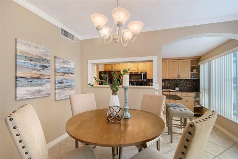Copropriété à vendre à Sarasota, Floride: 2 chambres, 107.77 m2 № 1795643 - photo 14