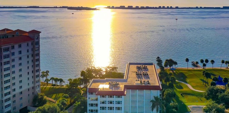 Condo à Sarasota, Floride, 2 chambres  № 1795643
