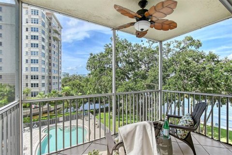 Copropriété à vendre à Sarasota, Floride: 2 chambres, 107.77 m2 № 1795643 - photo 11