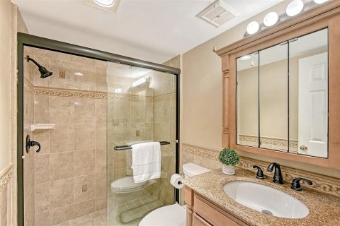 Copropriété à vendre à Sarasota, Floride: 2 chambres, 107.77 m2 № 1795643 - photo 25