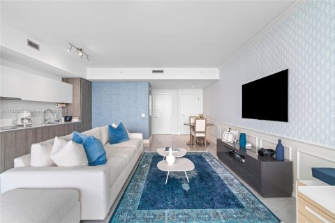 Condominio en venta en Miami, Florida, 2 dormitorios, 107.95 m2 № 1846317 - foto 10