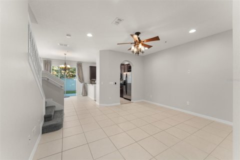 Adosado en alquiler en Orlando, Florida, 3 dormitorios, 151.71 m2 № 1904743 - foto 4
