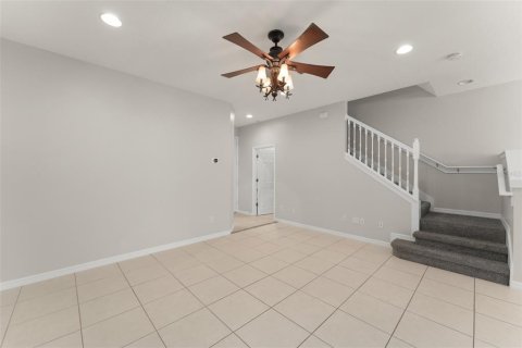 Touwnhouse à louer à Orlando, Floride: 3 chambres, 151.71 m2 № 1904743 - photo 9