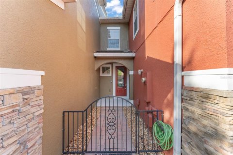 Adosado en alquiler en Orlando, Florida, 3 dormitorios, 151.71 m2 № 1904743 - foto 3