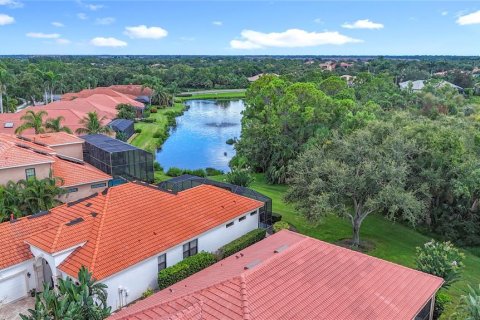 House in Sarasota, Florida 3 bedrooms, 182.65 sq.m. № 1857845 - photo 4