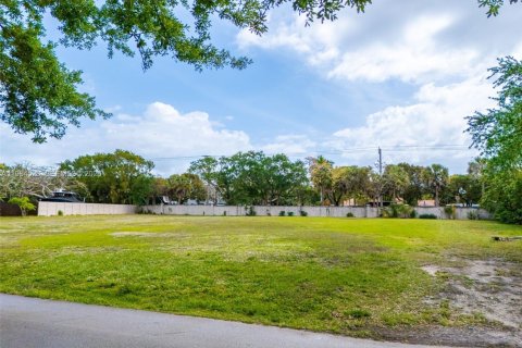 Terreno en venta en Palmetto Bay, Florida № 2056340 - foto 13