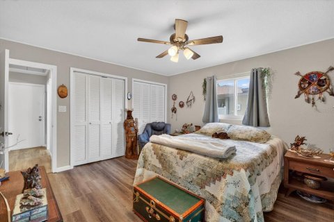 House in Punta Gorda, Florida 2 bedrooms, 138.89 sq.m. № 2115121 - photo 21