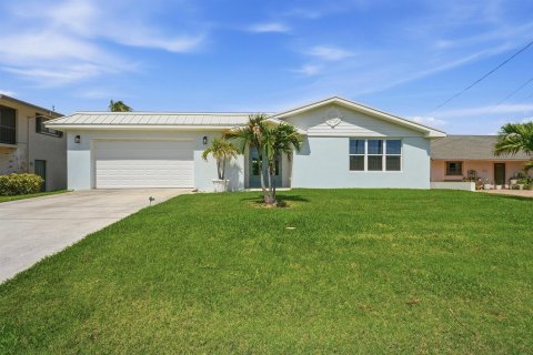 Villa ou maison à vendre à Hutchinson Island South, Floride: 3 chambres, 270.81 m2 № 2254353 - photo 3