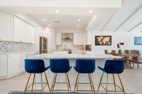 Villa ou maison à vendre à Hutchinson Island South, Floride: 3 chambres, 270.81 m2 № 2254353 - photo 6
