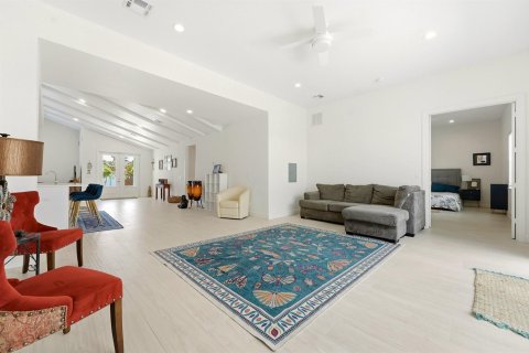 Villa ou maison à vendre à Hutchinson Island South, Floride: 3 chambres, 270.81 m2 № 2254353 - photo 16