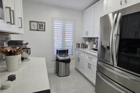 House in Delray Beach, Florida 2 bedrooms, 88.07 sq.m. № 2033416 - photo 15