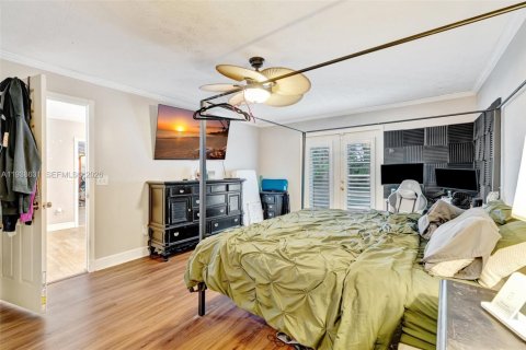 Купить виллу или дом в Порт-Сент-Луси, Флорида 4 спальни, 206.06м2, № 1997601 - фото 16