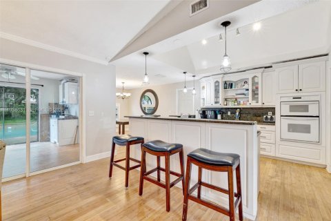 Купить виллу или дом в Порт-Сент-Луси, Флорида 4 спальни, 206.06м2, № 1997601 - фото 8