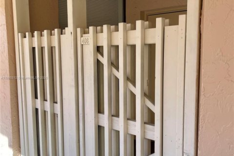 Condo in Plantation, Florida, 2 bedrooms  № 1929054 - photo 3