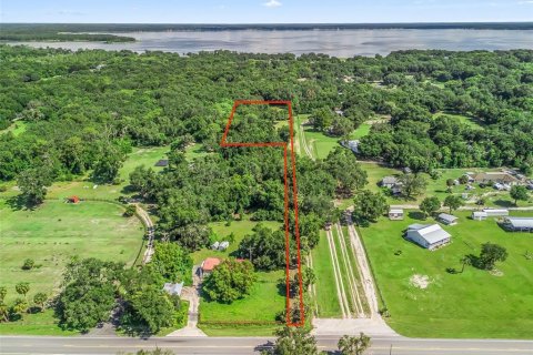 Купить земельный участок в Вейрсдейл, Флорида № 1901150 - фото 1