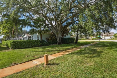Villa ou maison à vendre à Boca Raton, Floride: 3 chambres, 146.79 m2 № 2024867 - photo 23