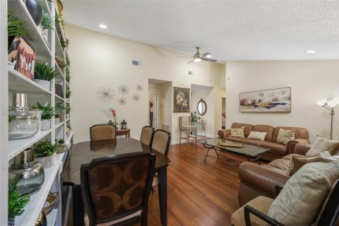 Villa ou maison à vendre à Boca Raton, Floride: 3 chambres, 146.79 m2 № 2024867 - photo 9