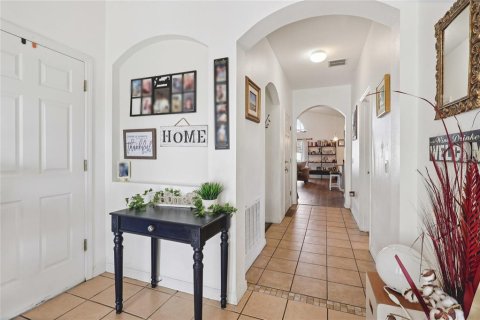 Villa ou maison à vendre à Kissimmee, Floride: 4 chambres, 170.01 m2 № 2221641 - photo 6