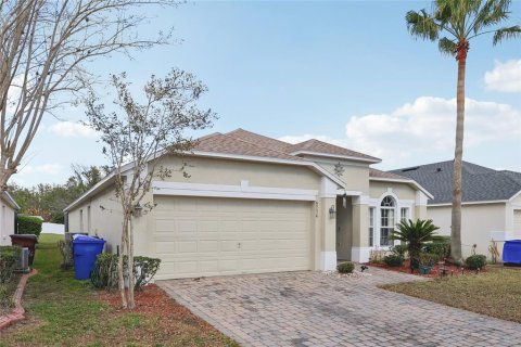 Villa ou maison à vendre à Kissimmee, Floride: 4 chambres, 170.01 m2 № 2221641 - photo 2